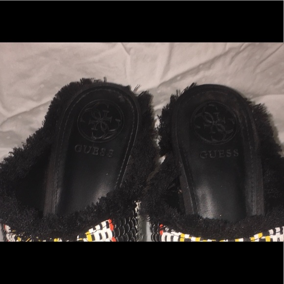 Heels - Picture 3 of 3